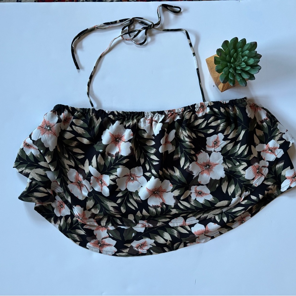 Volcom X Coco Ho Halter Top - Picture 4 of 8
